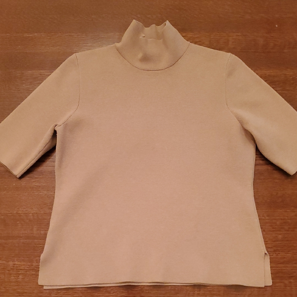 Ann Taylor Camel Short-Sleeved Turtleneck
